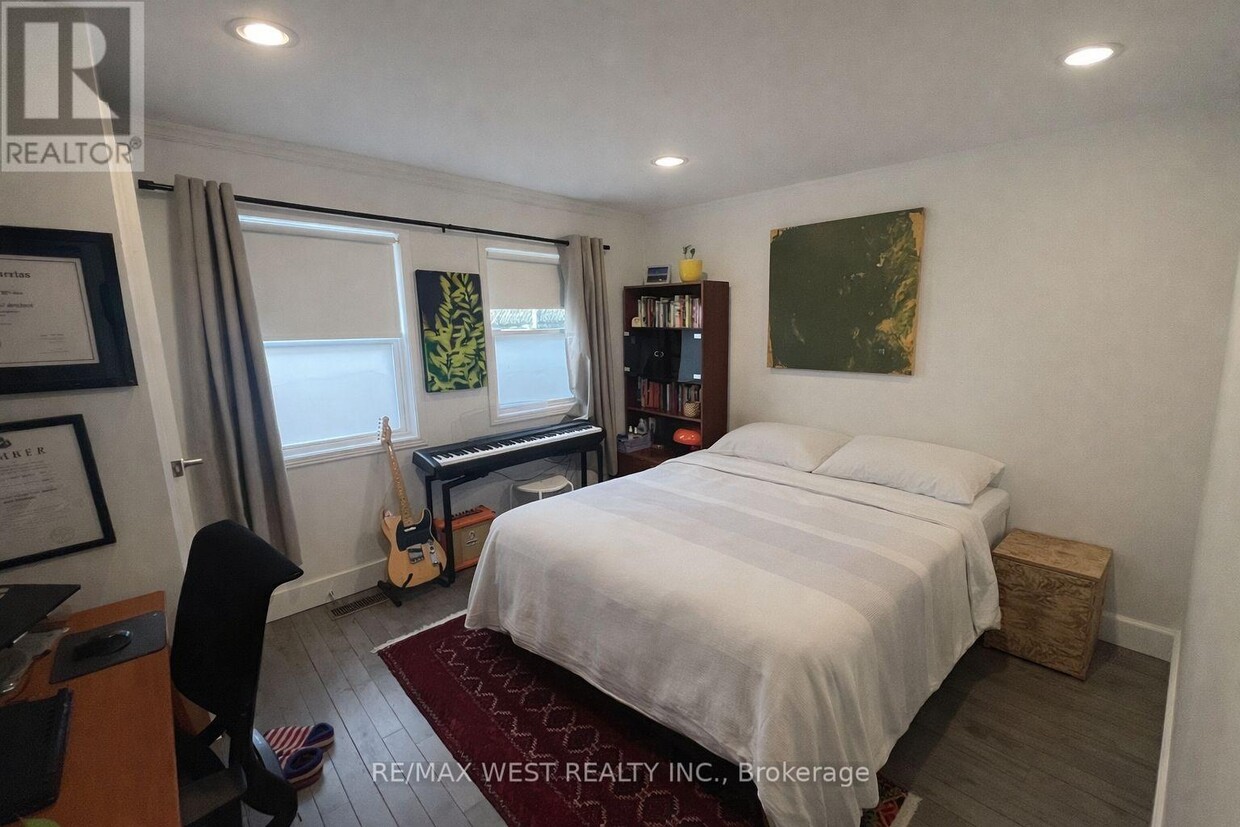 Building Photo - 512 Eastern Ave