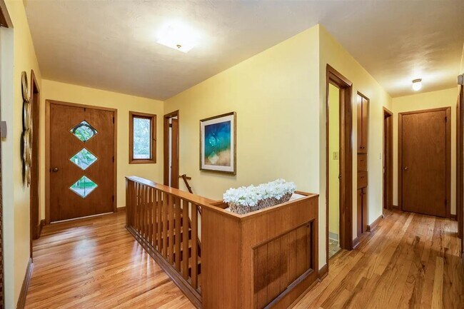 Foto del edificio - 1704 Ridge Rd