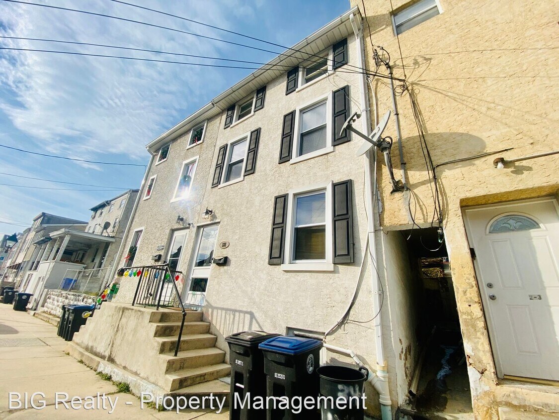 338 E Hector St, Conshohocken, PA 19428 House Rental in Conshohocken