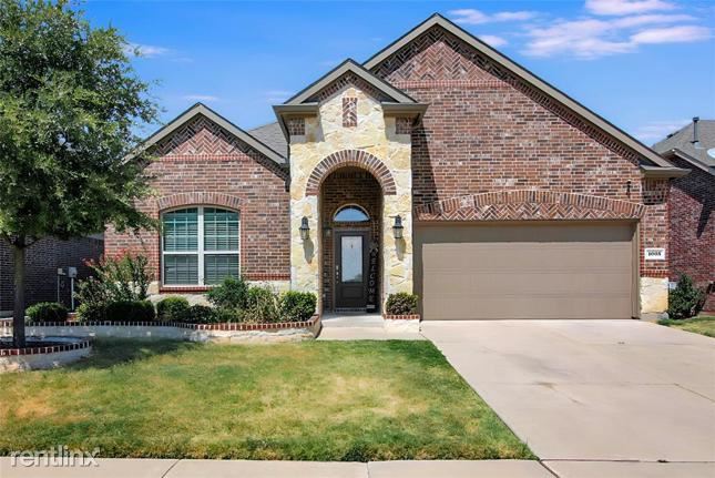 Building Photo - 3 br, 2 bath House - 1005 Lake Summit Drive