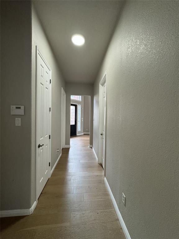 Foto del edificio - 10228 Chestnut Ridge Rd