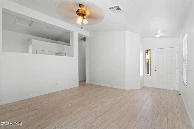 Building Photo - 14975 W Acapulco Ln