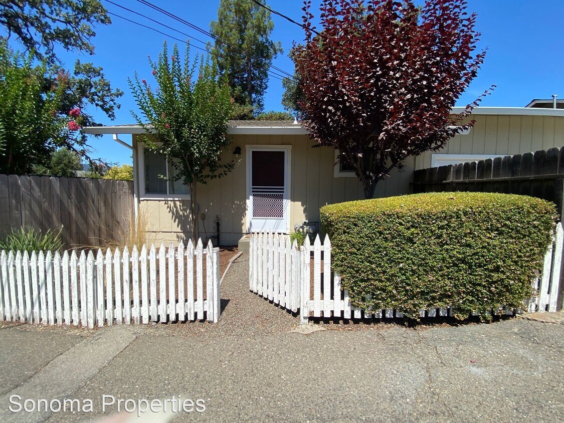 Primary Photo - 1 br, 1 bath House - 73 East Agua Caliente