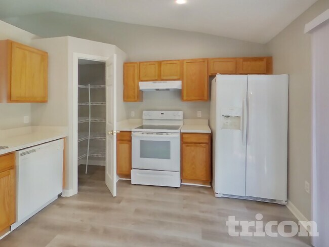 Foto del edificio - 3556 Alec Dr