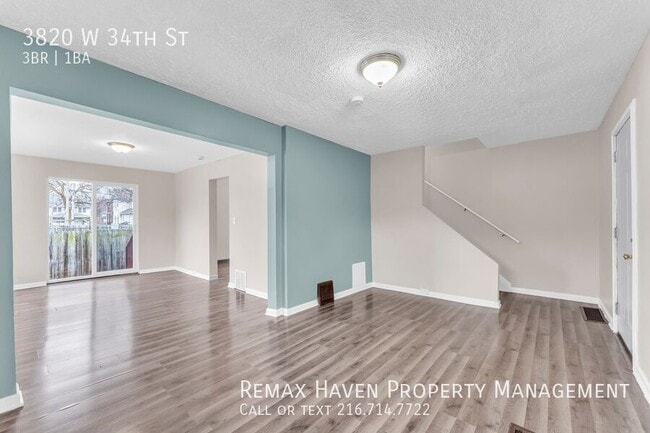 Building Photo - 3820 W 34th St