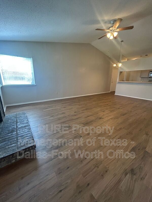 Foto del edificio - 116 Windmill Ridge Dr