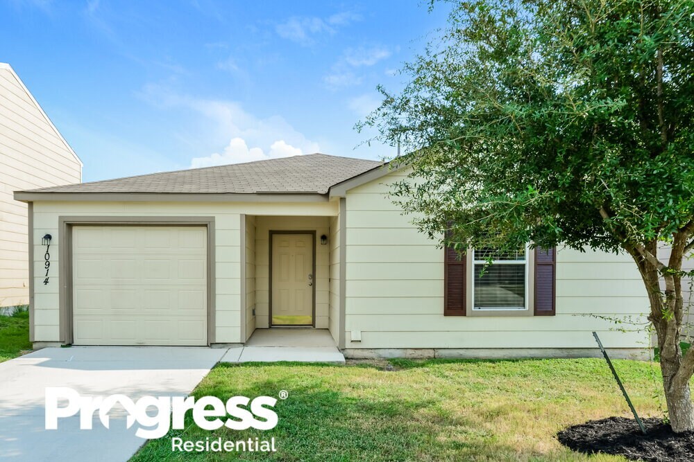 10914 Rosin Jaw Trail, San Antonio, TX 78245 House for Rent in San