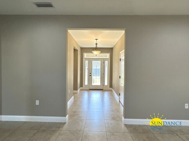 Building Photo - 438 Bay Oaks Dr