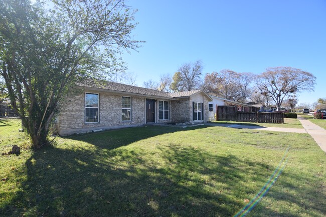 Building Photo - 1206 Bonner Dr