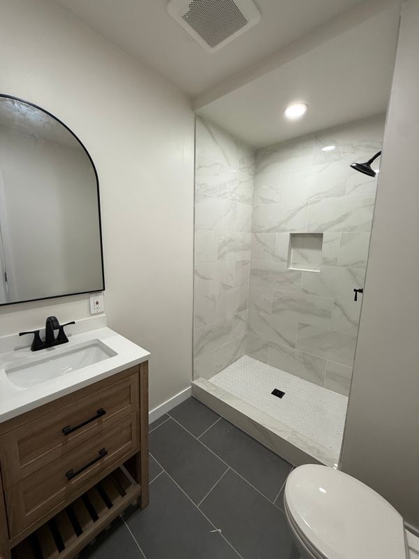 Foto del edificio - 1327 W 89th St