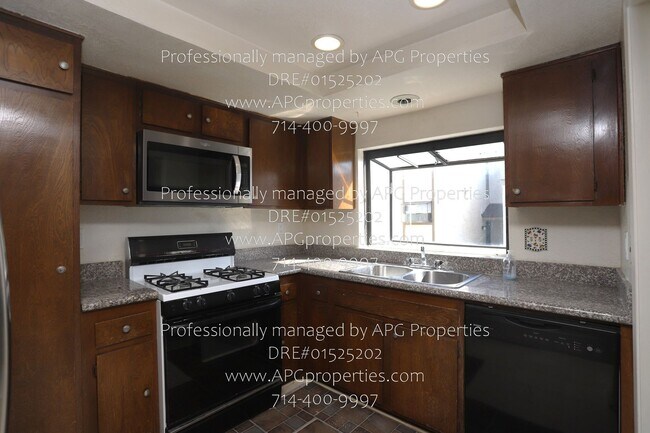 Foto del edificio - 2000 W Palmyra Ave