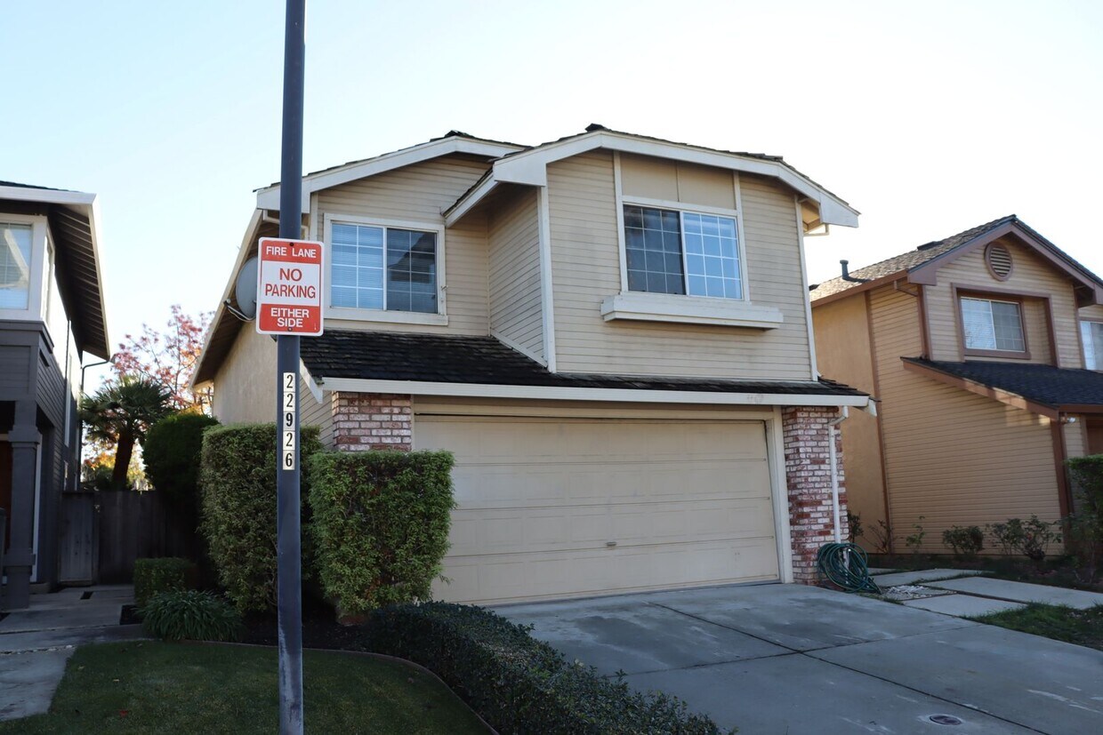 68 Country Fields Ln, San Jose, CA 95136 House Rental in San Jose, CA