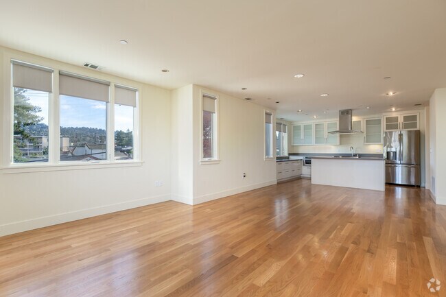 4HAB, 3,5BA - 2200SF - 420 Cornell Ave