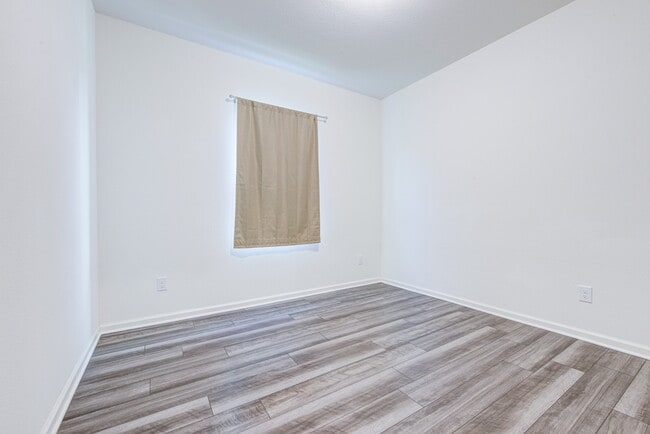 Foto del edificio - 1005 Blue Beech Ln