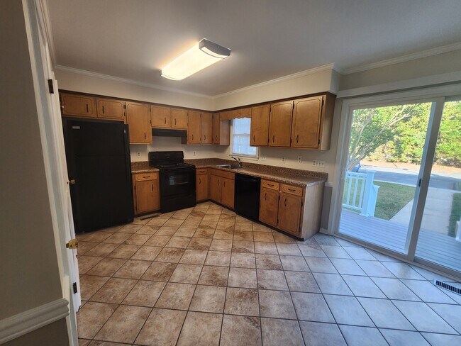 Foto del edificio - 1023 Baccharis Dr