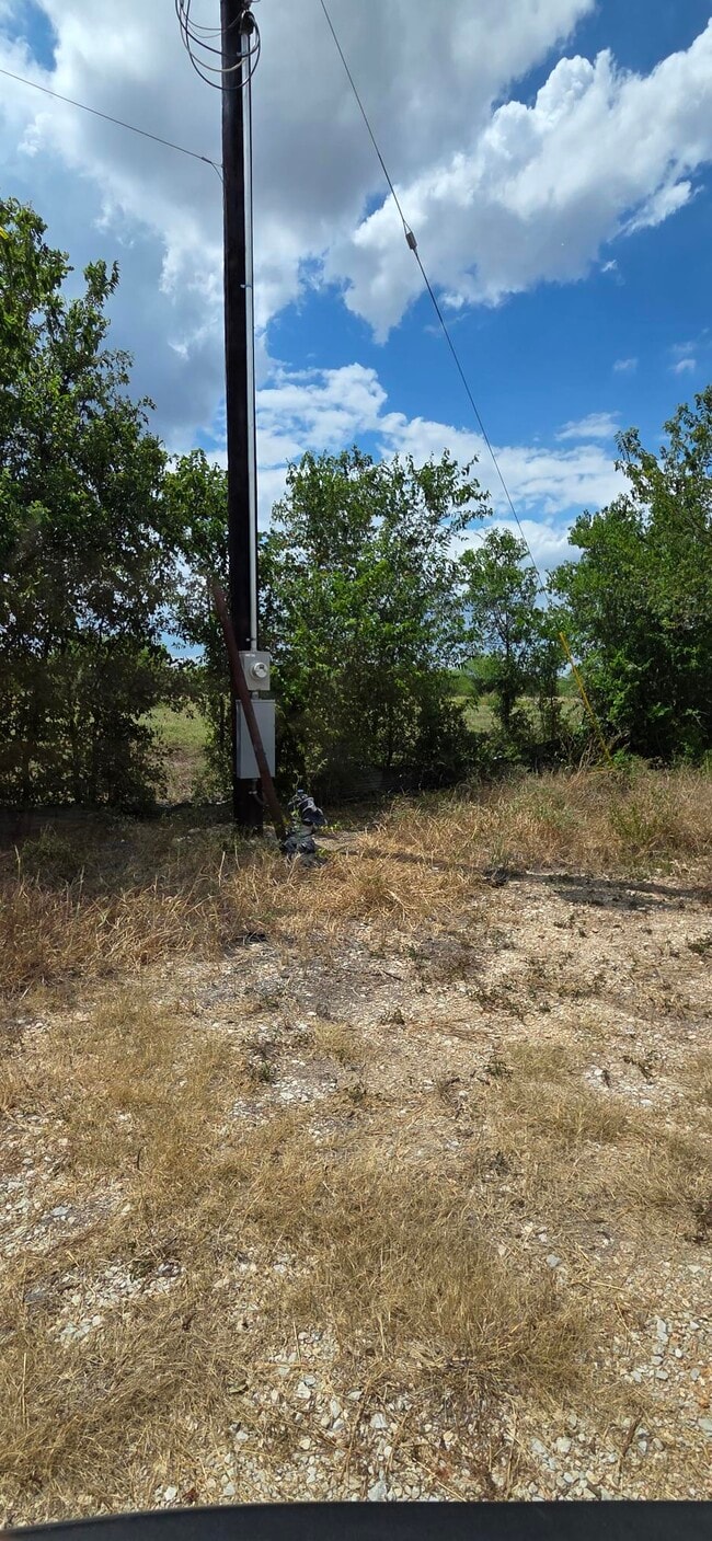 Foto del edificio - 8279 Green Valley Rd