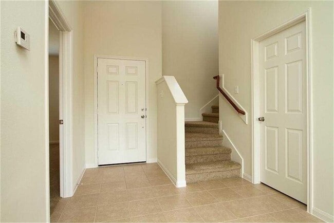 Building Photo - 6922 Chessgate Falls Ln