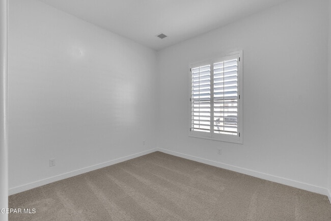 Building Photo - 15148 Destination