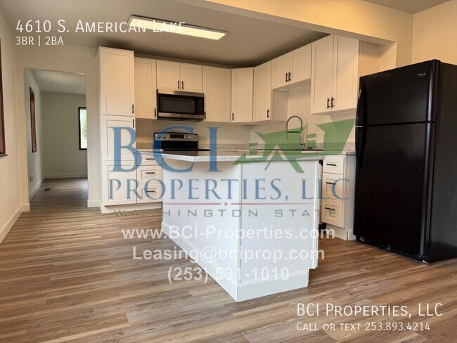 Foto del edificio - 4610 S American Lake Blvd