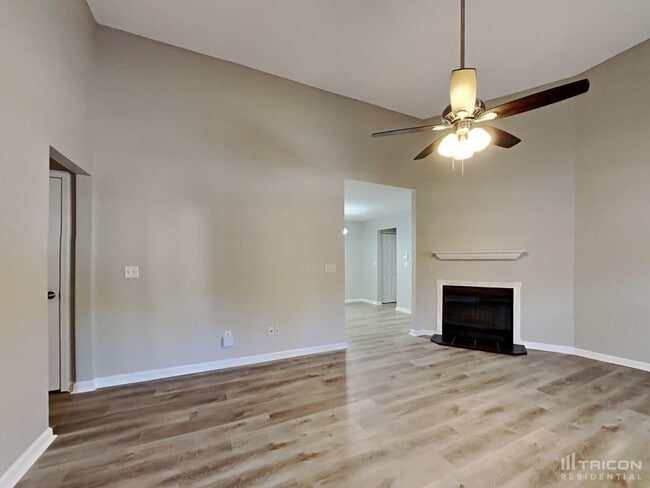 Foto del edificio - 374 Chesapeake Way