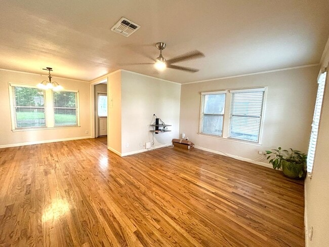 Building Photo - Charming Single-Story Retreat with Modern Upgrades & Outdoor Entertaining Space
