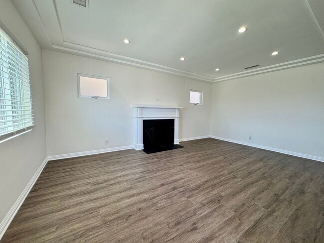 Foto del edificio - Charming Morningside Park Home Ready to Mo...