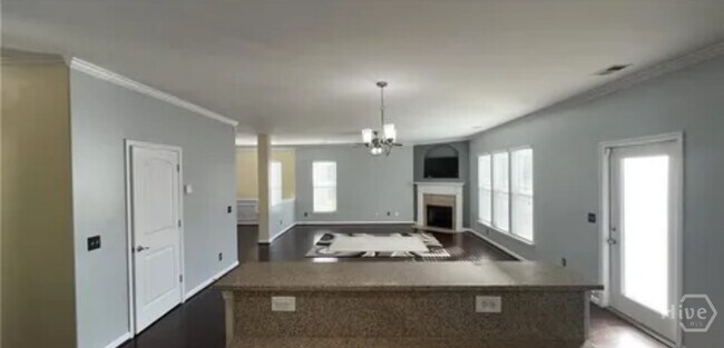 Foto del edificio - 5 Moss Creek Ct