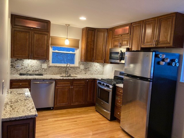 Foto del edificio - 316 Olympia Dr