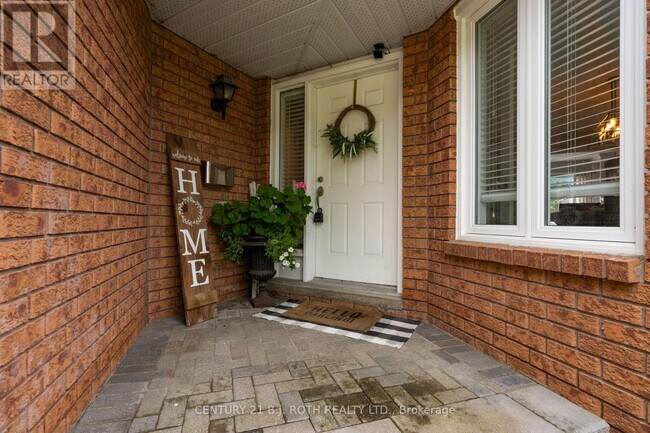 Building Photo - 55 Gibbon Dr