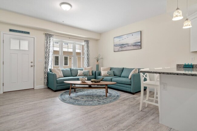 Building Photo - 128 Ashworth Ave