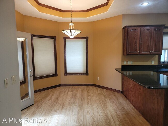 Foto del edificio - 4 br, 3 bath House - 7301 S Russet Drive