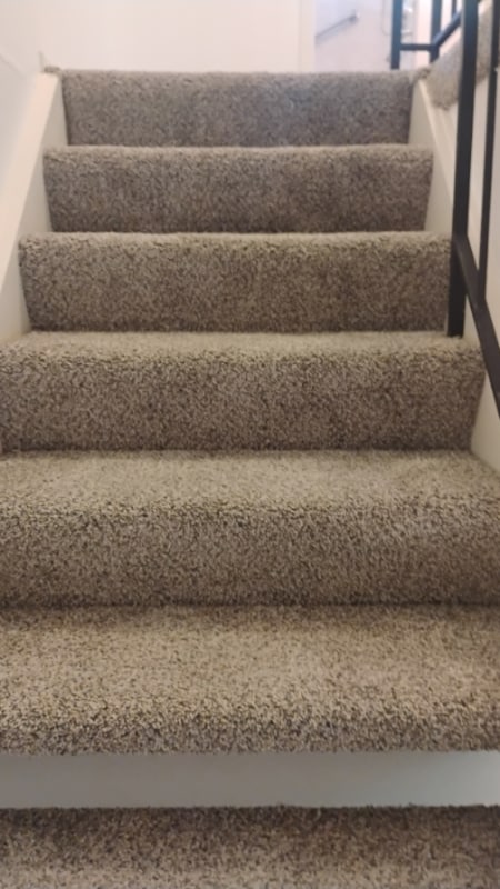 Foto del edificio - 8732 Woodman Way