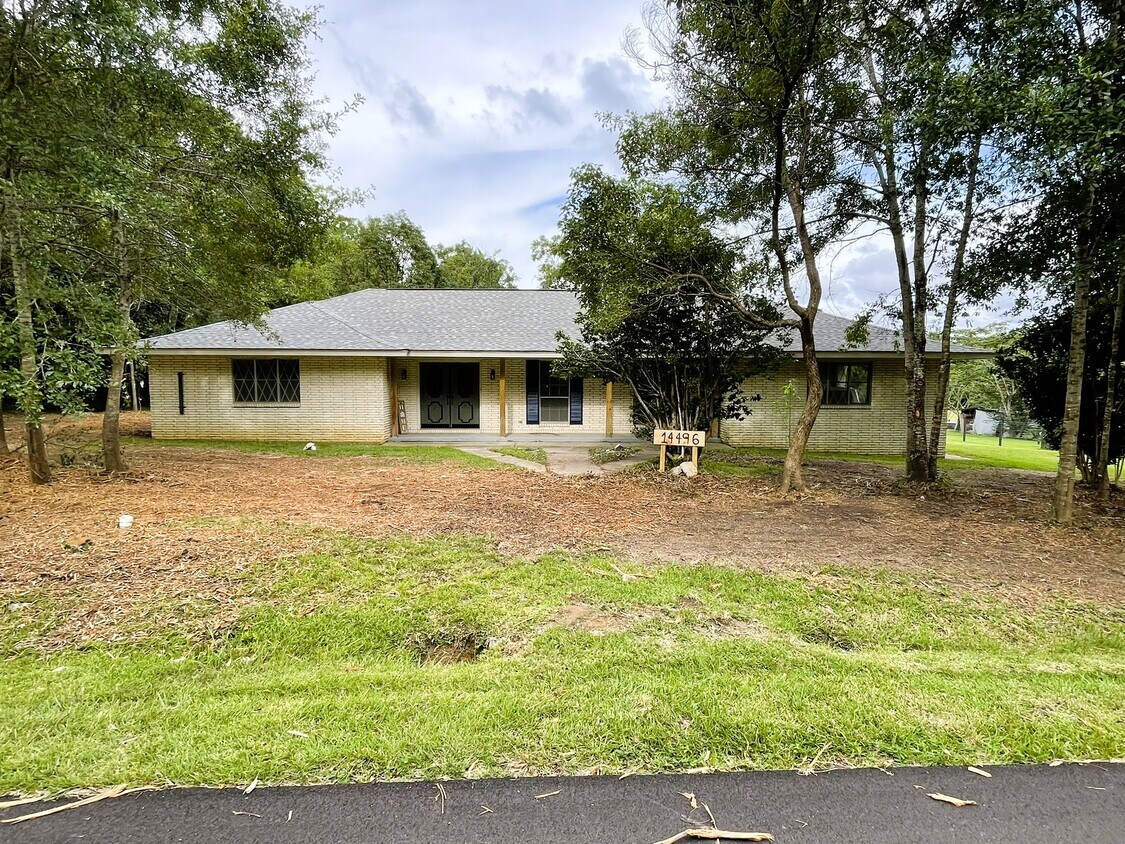 Foto principal - 14496 3rd Ave