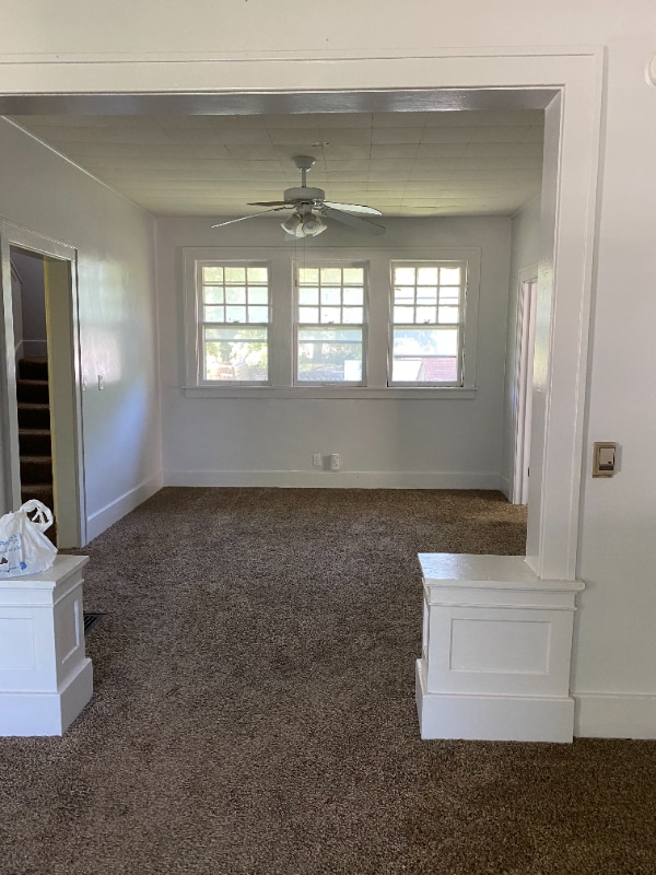 Building Photo - 215 E 8th Ave