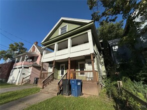 Building Photo - 2611 Midland Ave