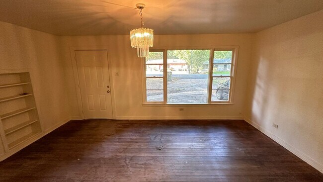 Foto del edificio - Cute 4 Bedroom Home!