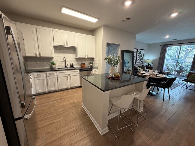 Foto del edificio - Luxe at 1820