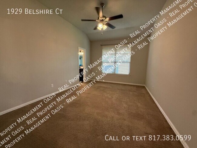 Foto del edificio - 1929 Belshire Ct