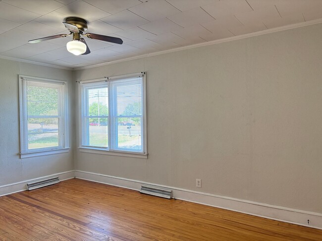 Foto del edificio - 2 Bedroom, 1 Bathroom House in High Point!