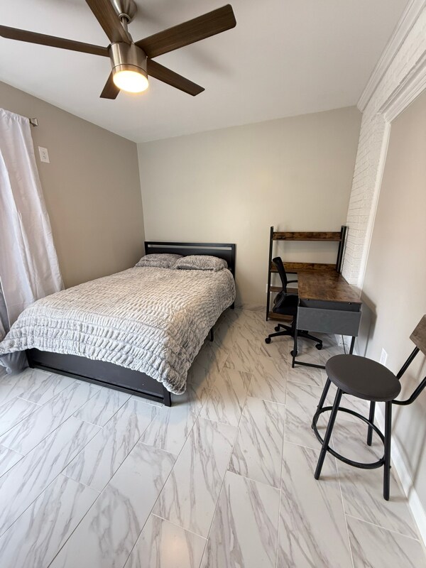 Foto del edificio - 4001 Cedar Gate Rd NW