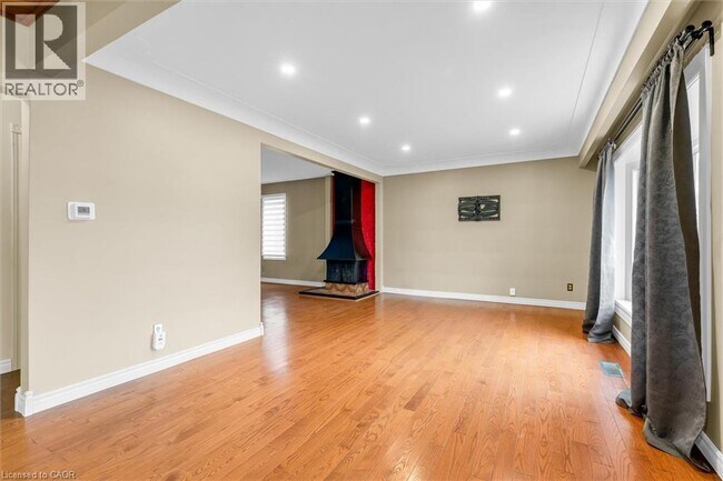 Photo du bâtiment - 17 Marilyn St