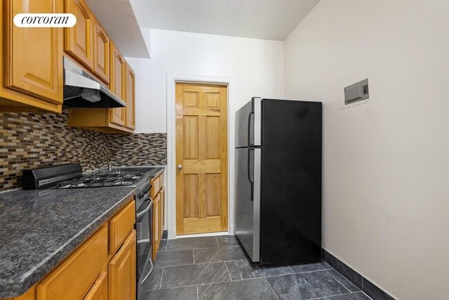 Foto del edificio - 613 W 138th St