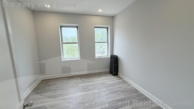 Foto del edificio - 74 Kirkland St