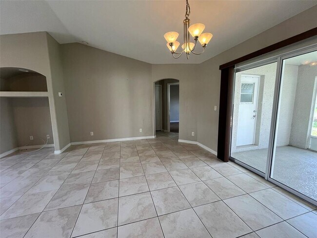 Building Photo - 3605 Caballero Ave