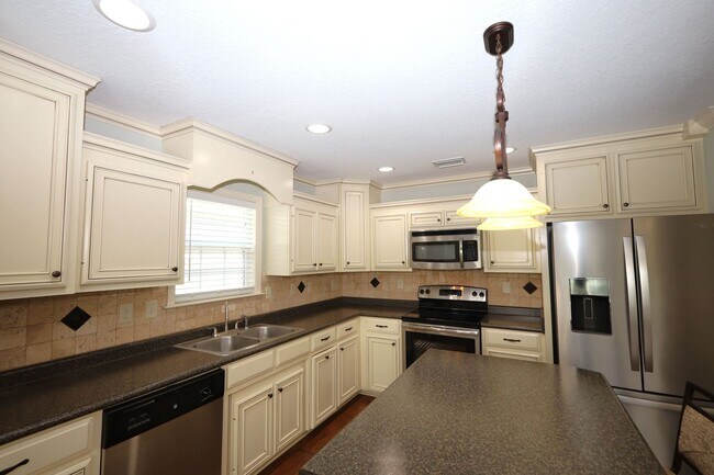 Building Photo - 4093 Nelson Hill Pl