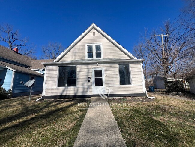 Foto del edificio - $500 OFF MOVE-IN SPECIAL!!! Newly Renovate...