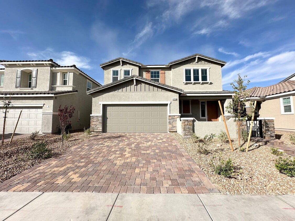Primary Photo - Beautiful BRAND NEW house