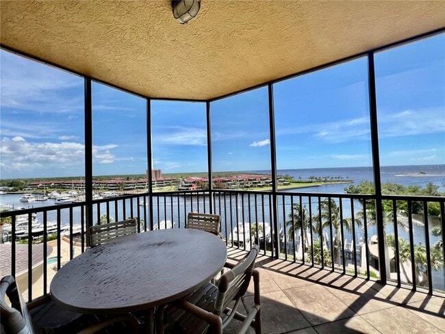 Foto del edificio - 3321 Sunset Key Cir