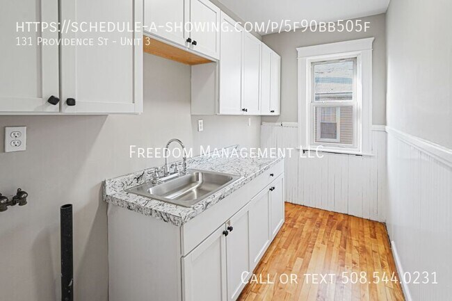Foto del edificio - 131 Providence St