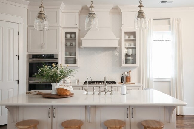 Building Photo - 237 Stephens Valley Blvd